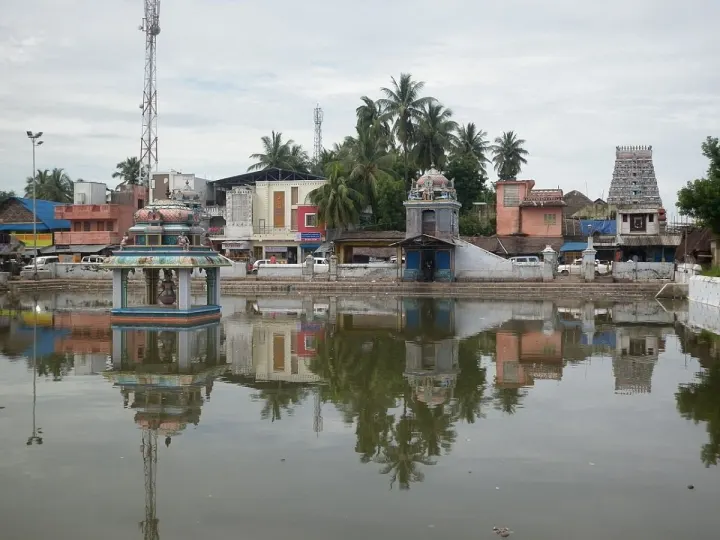 திருநள்ளாறு சனீஸ்வரன் கோயில் (சனி)